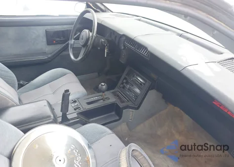 1985 Chevrolet Camaro из США, поврежденный, VIN 1G1FP87HXFL442512